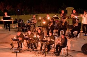 Cyprus : Barrie Rowe Big Band; Echoes of Swing