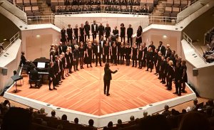 Cyprus : Ein Deutsches Requiem / Johannes Brahms