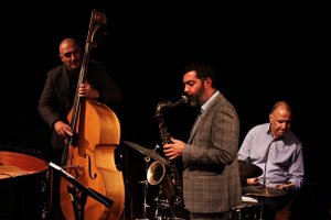 Κύπρος : Reunion Trio