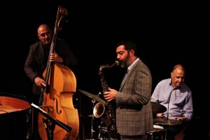 Cyprus : Reunion Trio