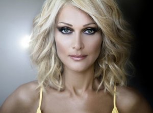 Cyprus : Natasa Theodoridou